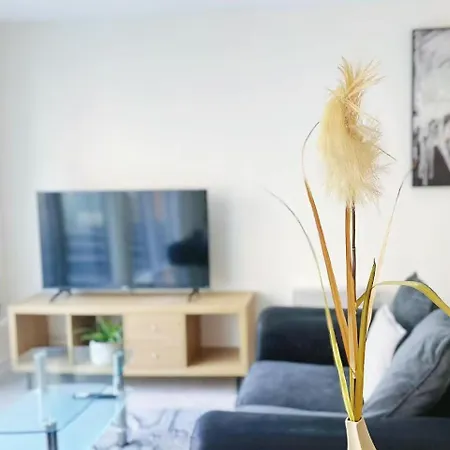 1 Bed With Perfect Snug Corner Apartment Swansea Exterior photo